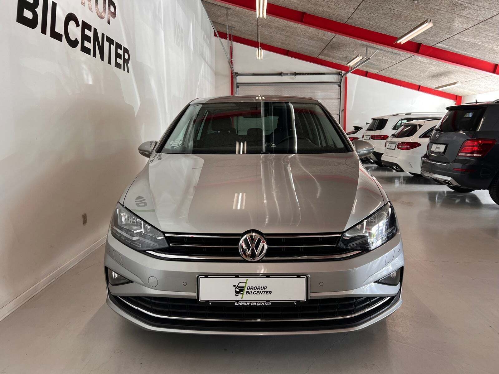 undefined VW Golf Sportsvan fra 2019