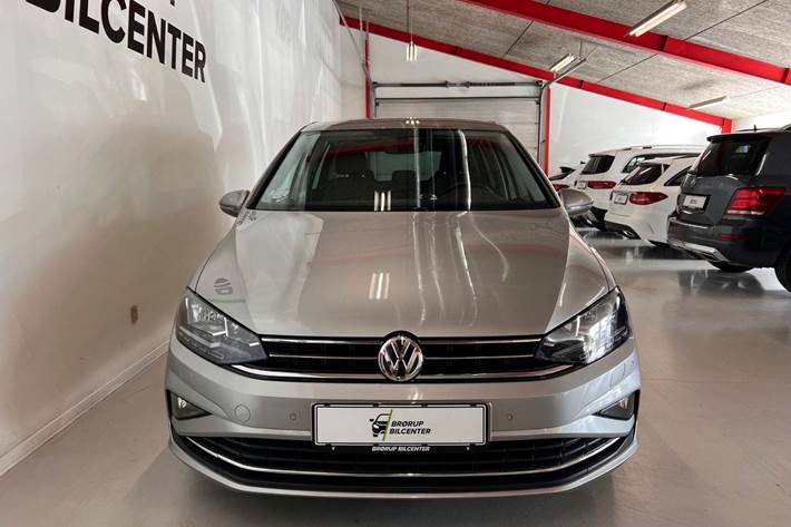 undefined VW Golf Sportsvan fra 2019