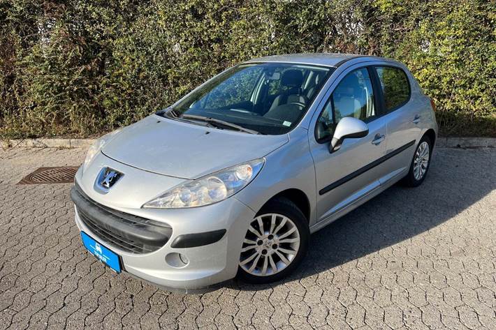 undefined Peugeot 207 fra 2007 set udefra