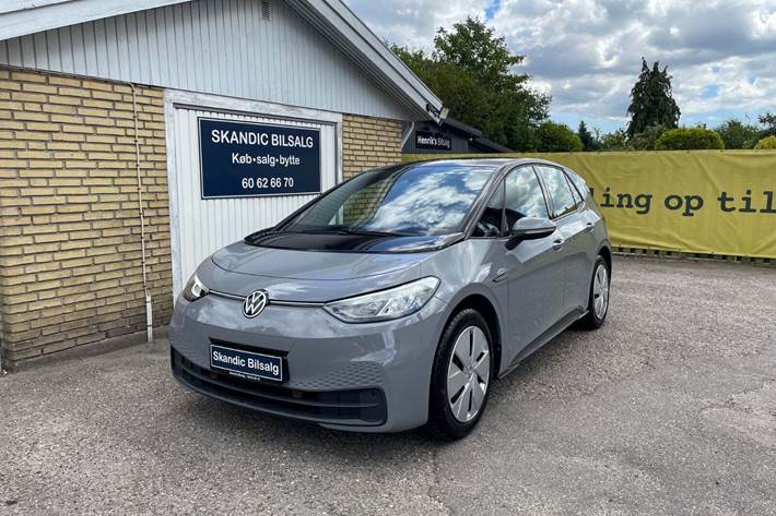 Grå VW ID.3 fra 2021 set udefra