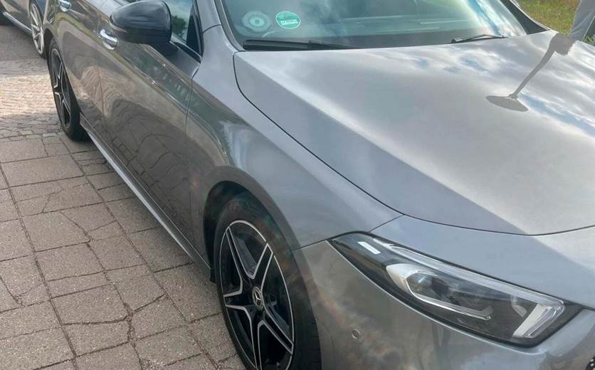 Mercedes A220