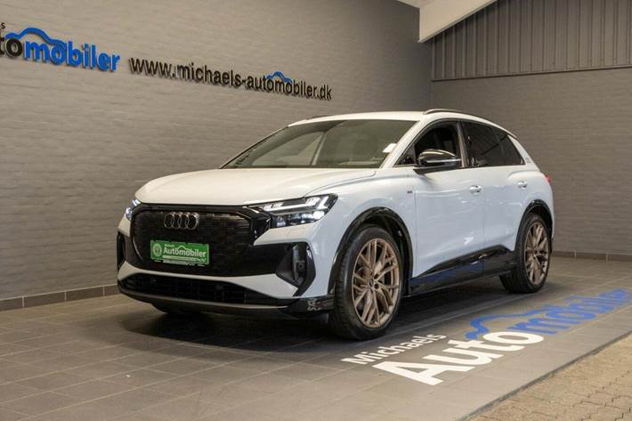 Hvid Audi Q4 e-tron fra 2024 set udefra