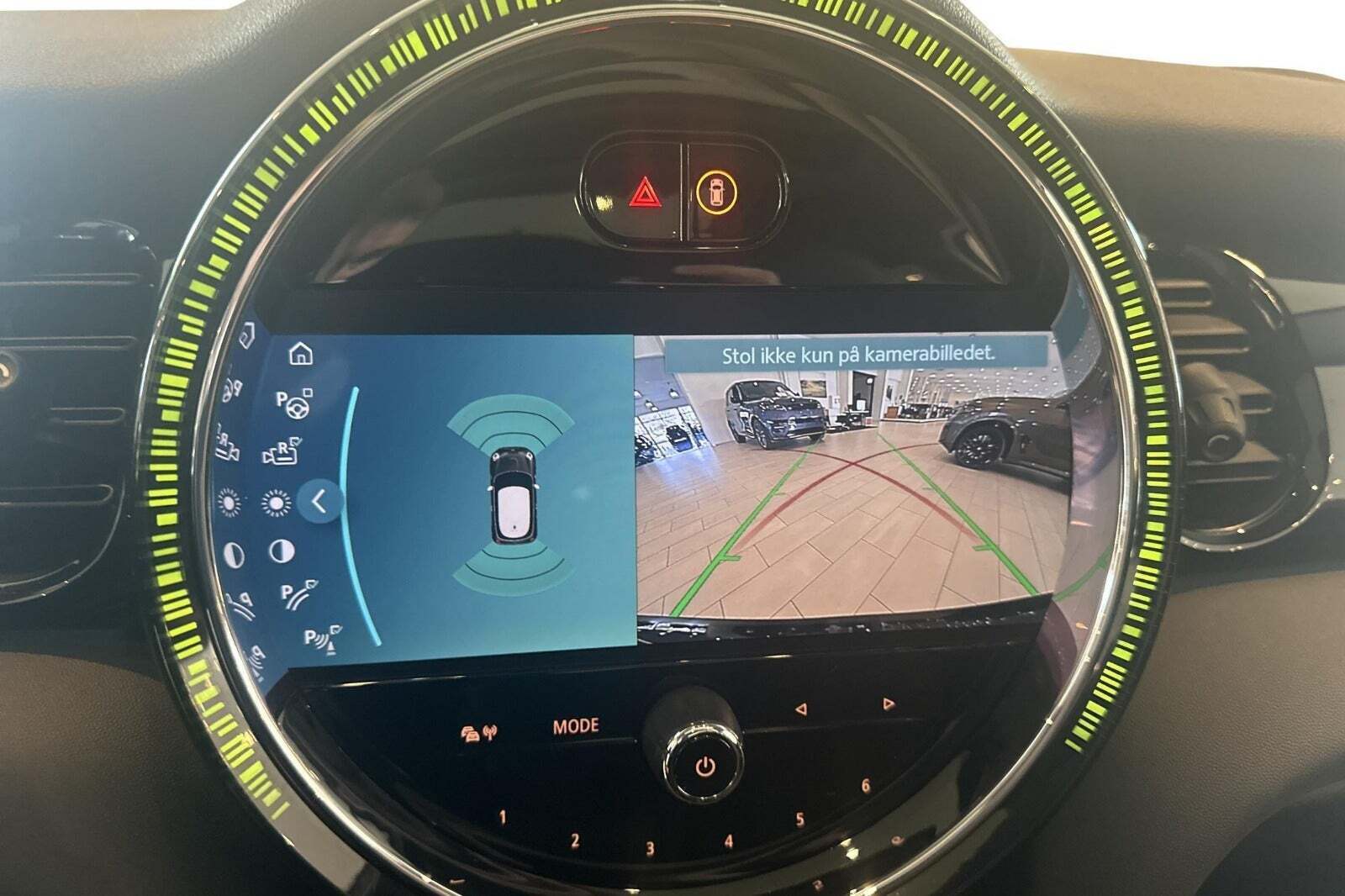 Sort Mini Cooper SE fra 2023