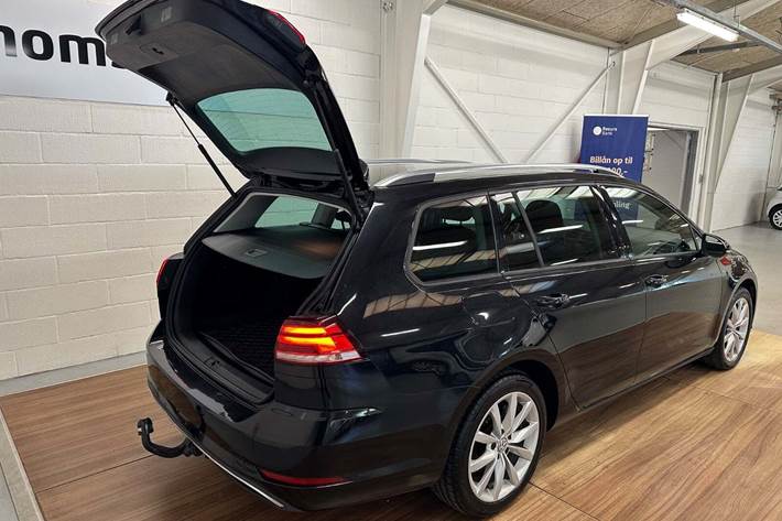 Sort VW Golf VII fra 2018