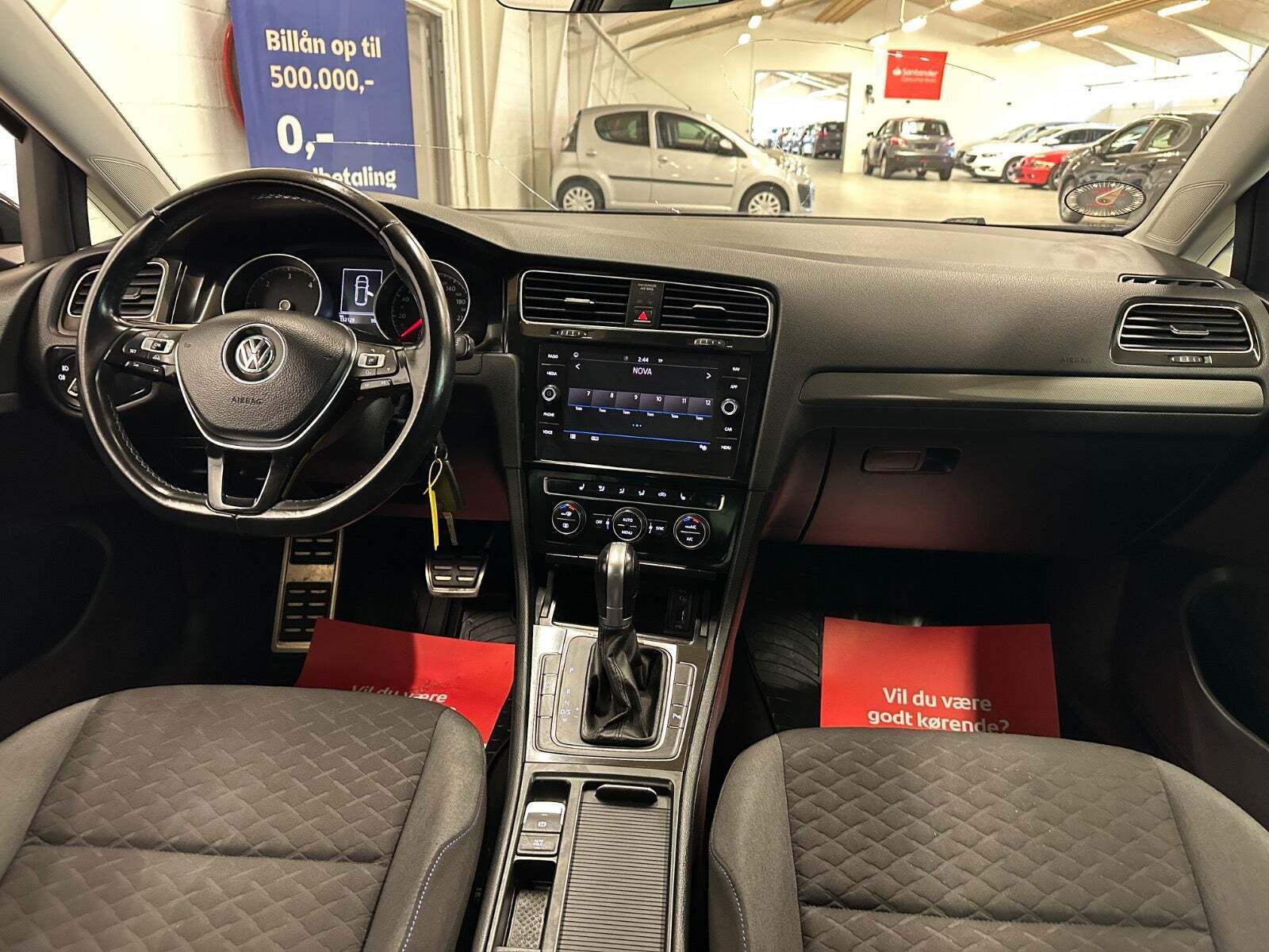Sort VW Golf VII fra 2018