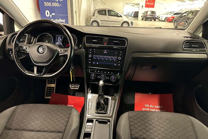 Sort VW Golf VII fra 2018