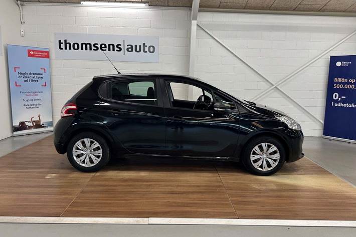 undefined Peugeot 208 fra 2013