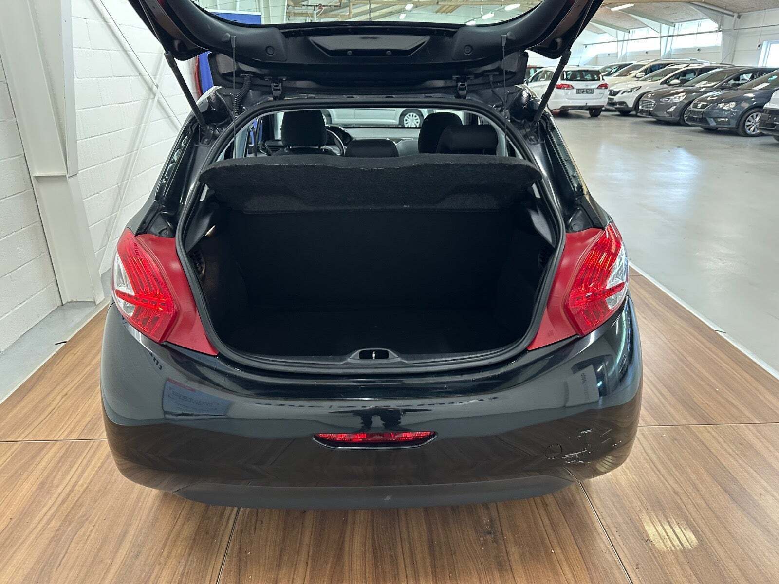 Peugeot 208 1,0 VTi Access