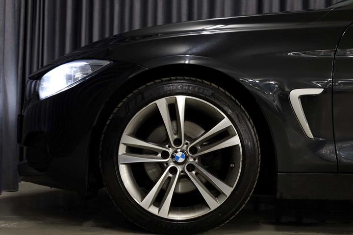 Sort BMW 420d fra 2017