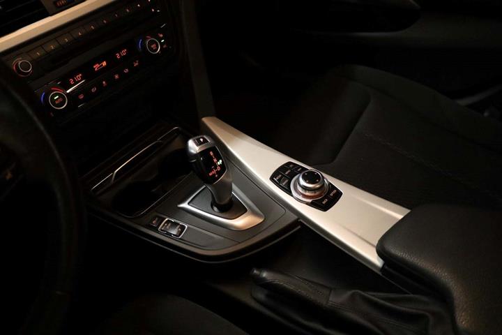 Sort BMW 420d fra 2017