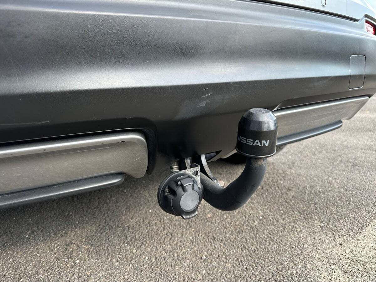 Sort Nissan Qashqai fra 2017