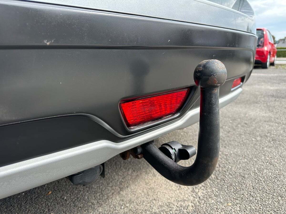 Grå Suzuki S-Cross fra 2018