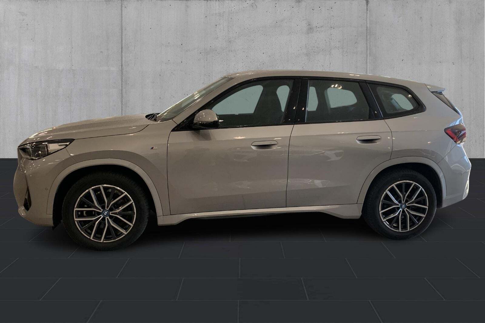 BMW iX1 xDrive30 M-Sport