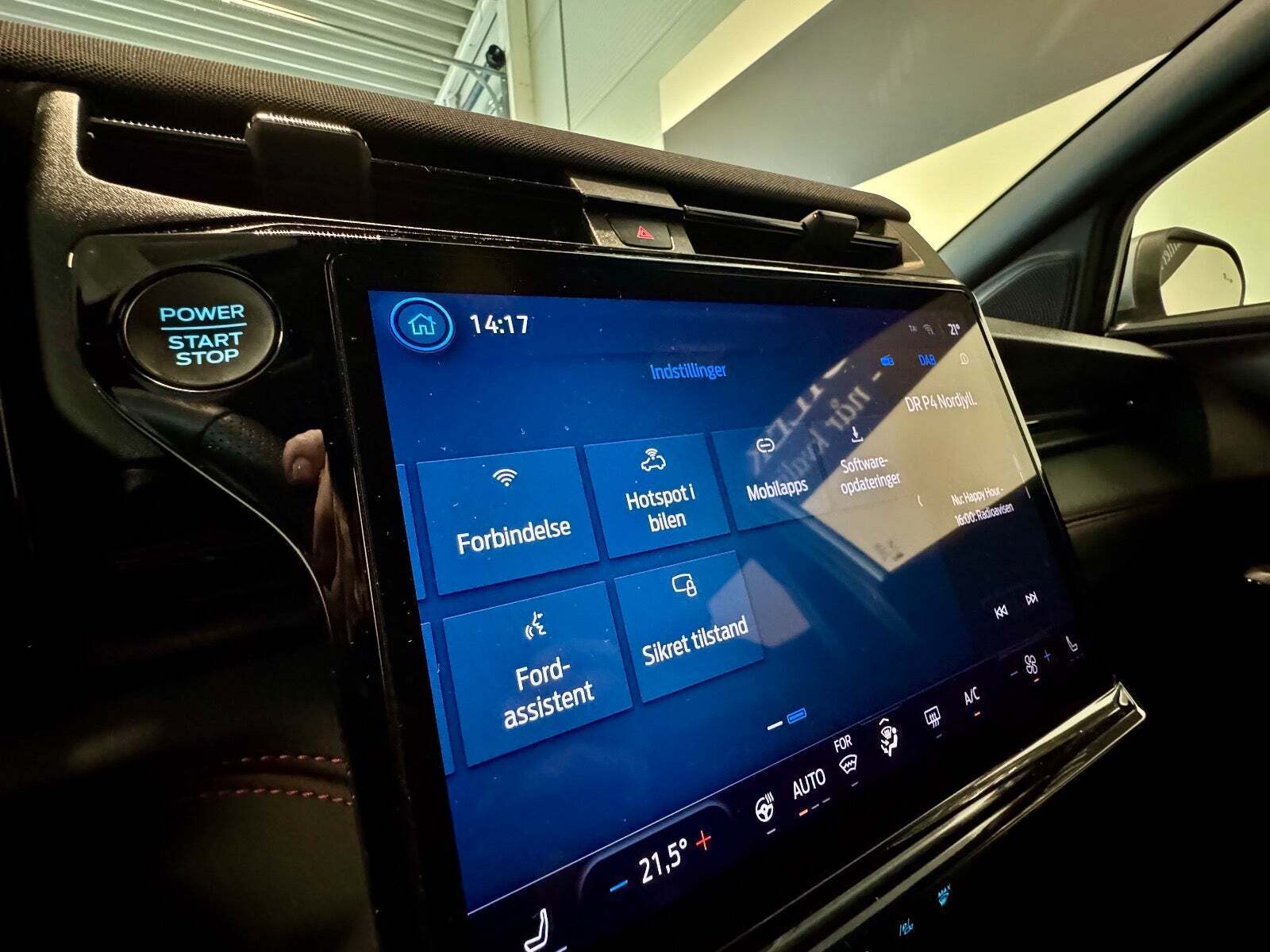 Grå Ford Puma fra 2024