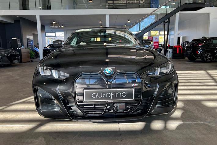 Sort BMW i4 fra 2025