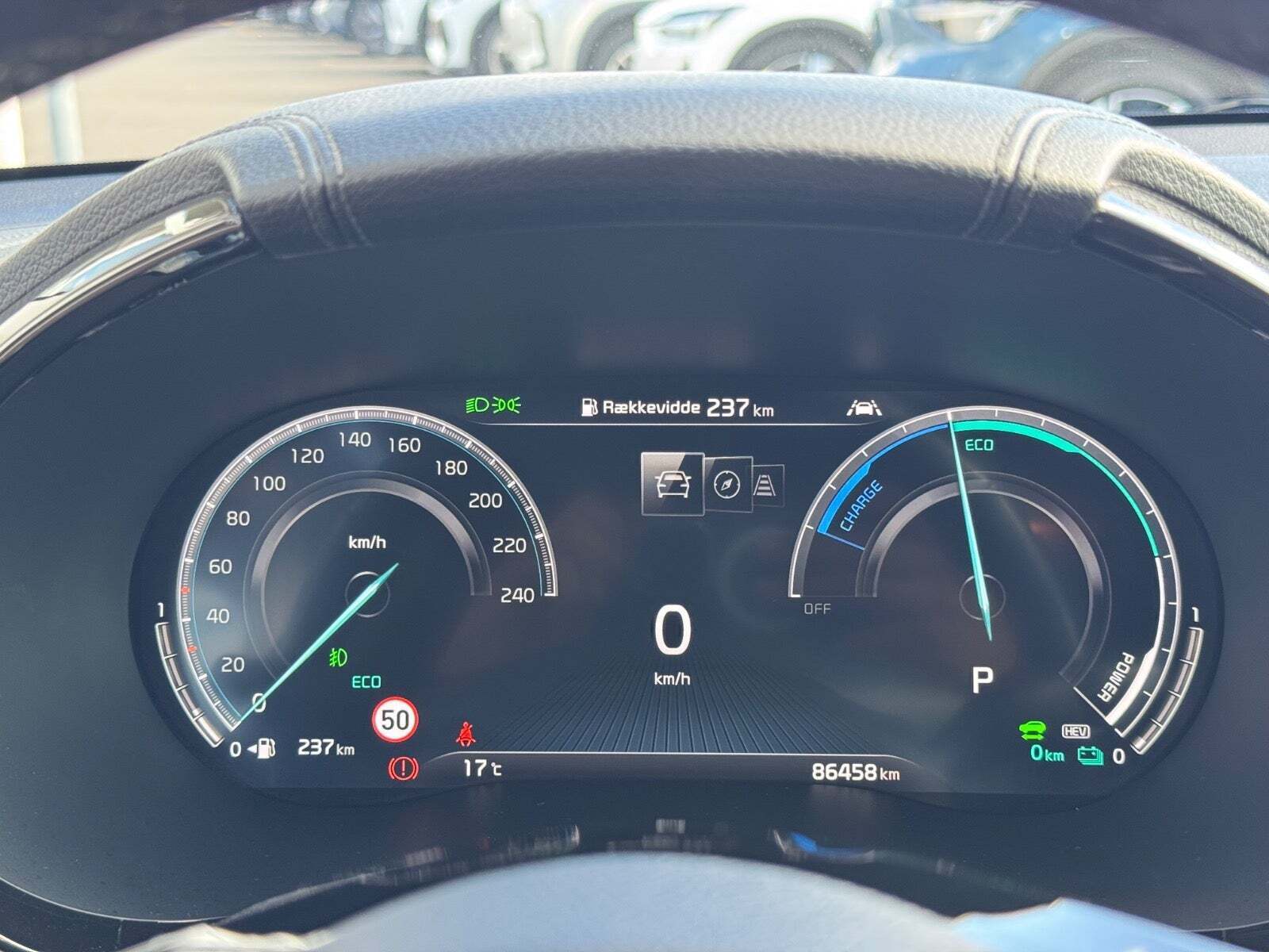 Blå Kia XCeed fra 2021