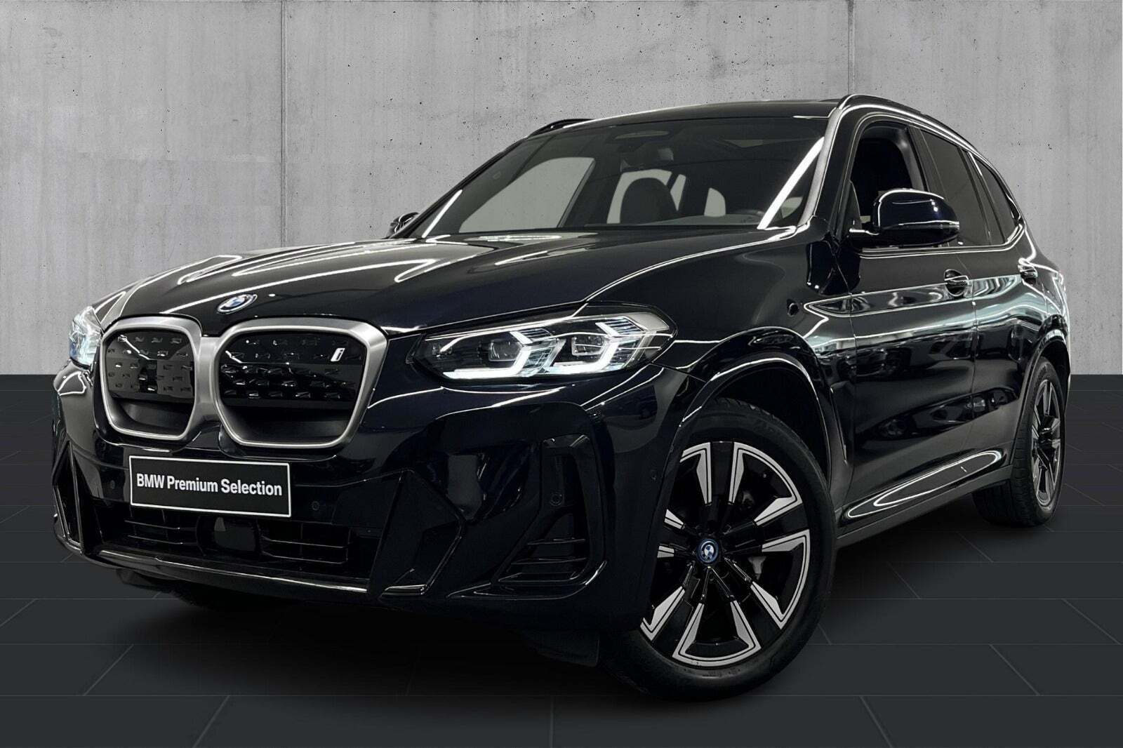 BMW iX3 Charged M-Sport