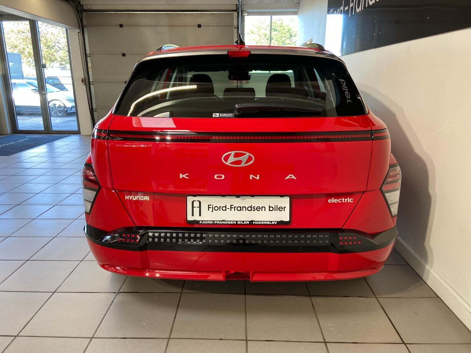 Hyundai Kona 48 EV Essential