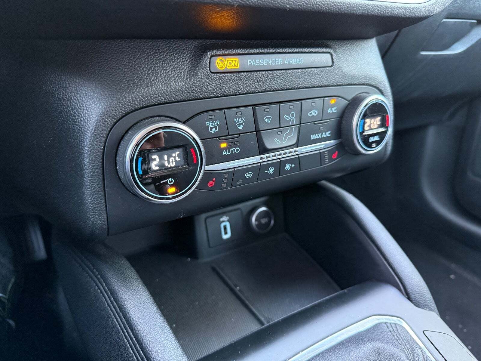 Sort Ford Focus fra 2019