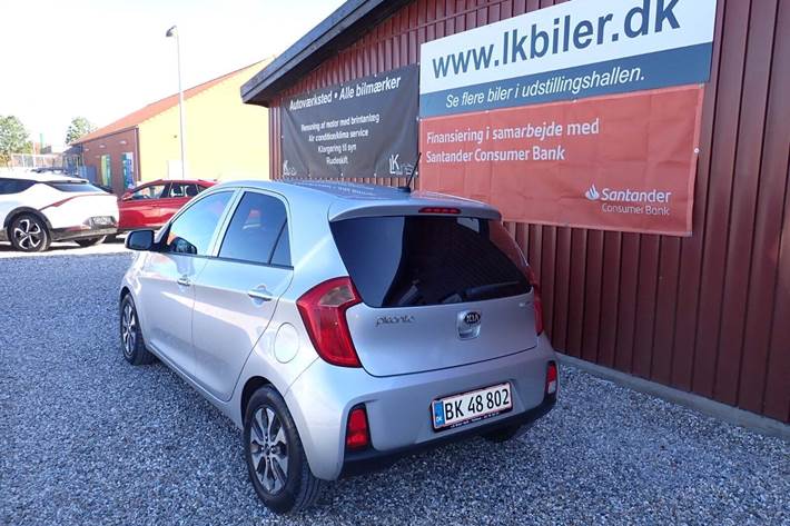 Sølv Kia Picanto fra 2016