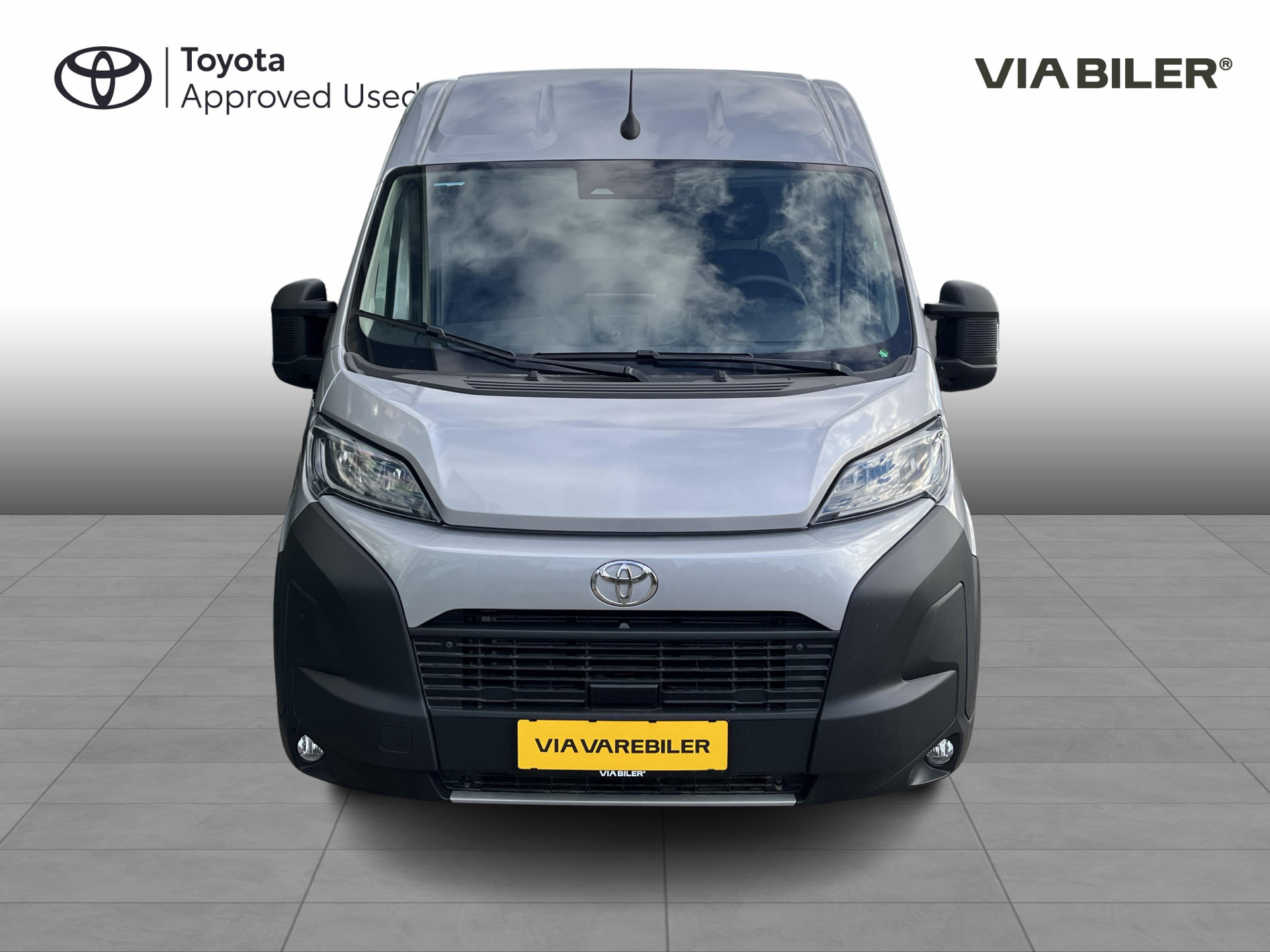 Toyota Proace Max 2,2 Medium D Comfort Master To skydedør m. højt tag 140HK Van 8g Aut.