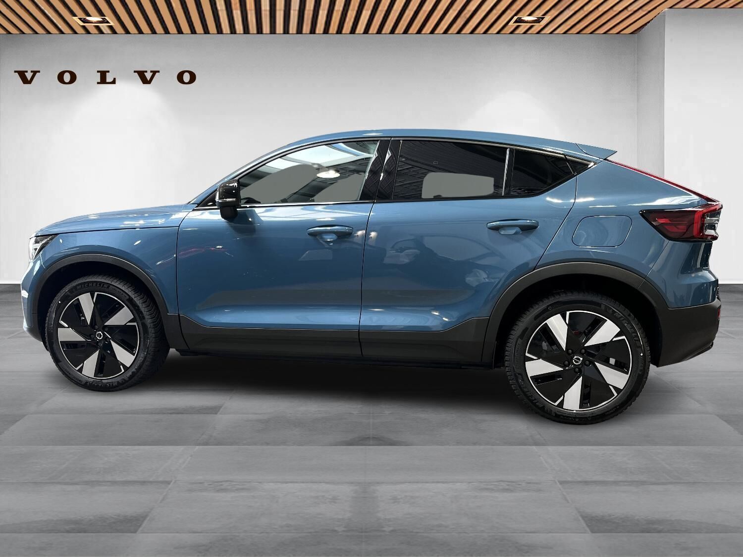 Volvo C40 Recharge Extended Range Plus 4WD 408HK 5d Aut.