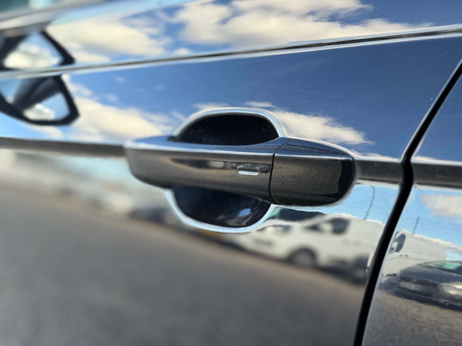 Sort VW Polo fra 2018