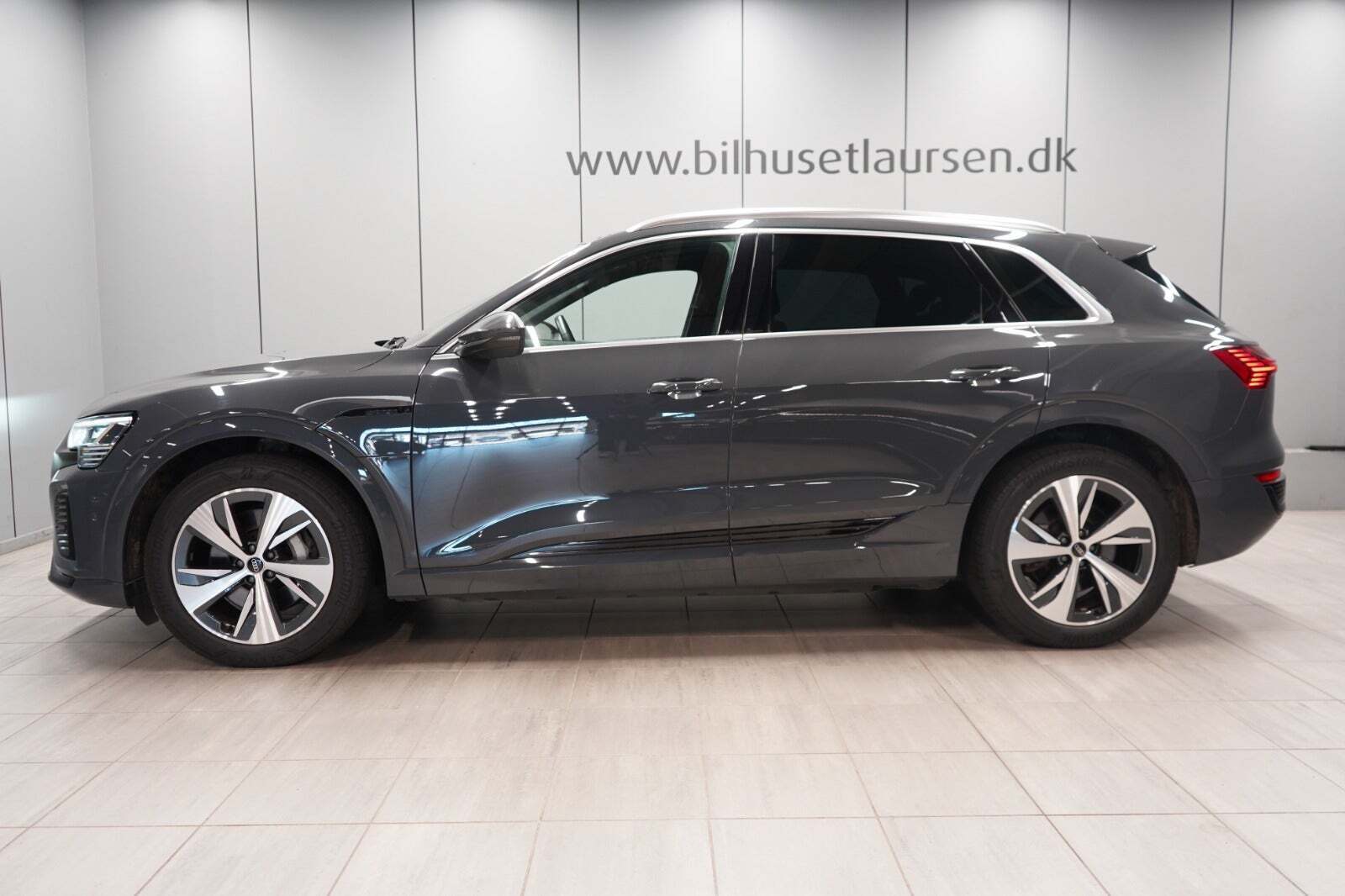 Audi Q8 e-tron 55 S-line quattro