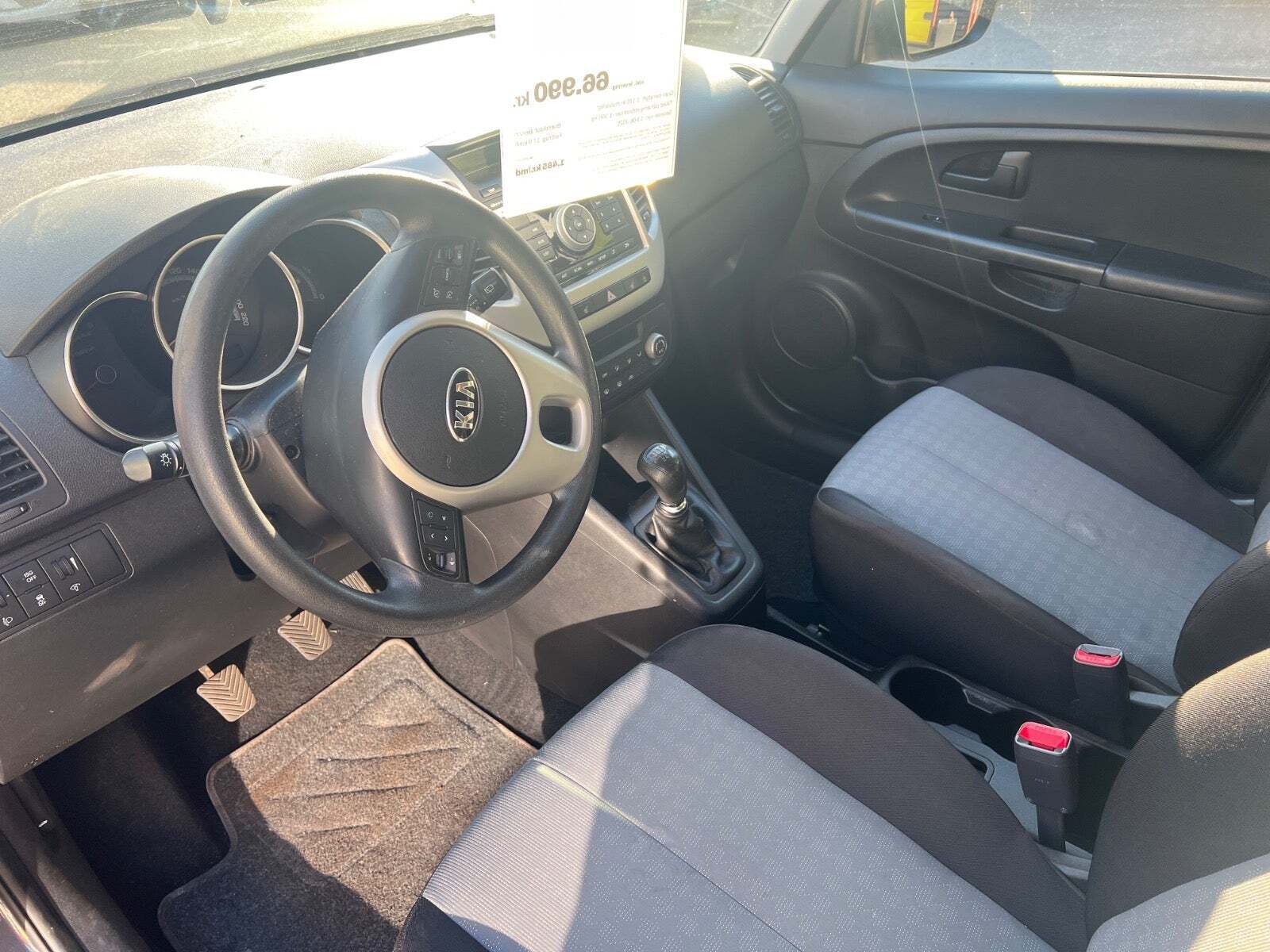 undefined Kia Venga fra 2015