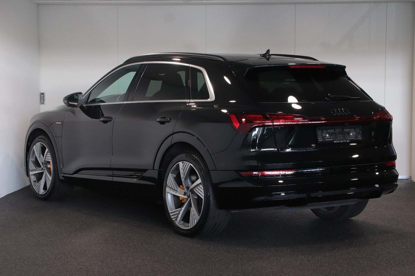 Audi e-tron 55 S-line quattro