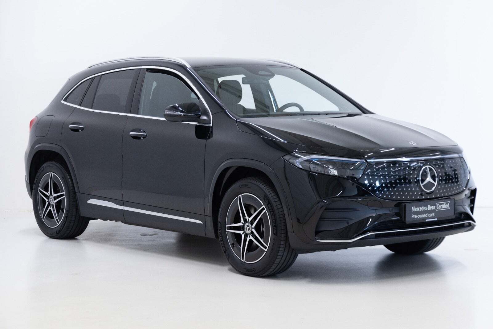 Sort Mercedes EQA250+ fra 2025
