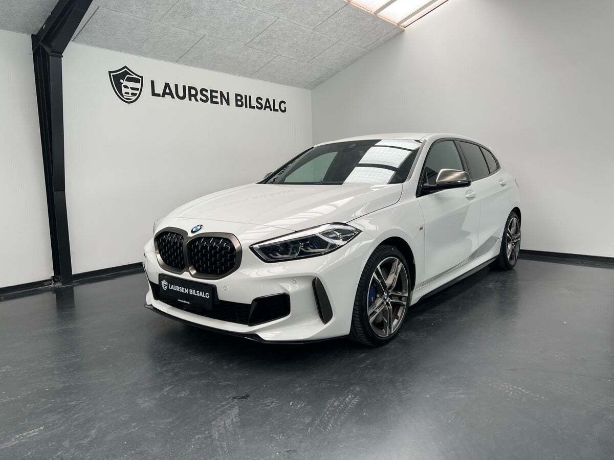 BMW M135i 2,0 Connected xDrive aut.
