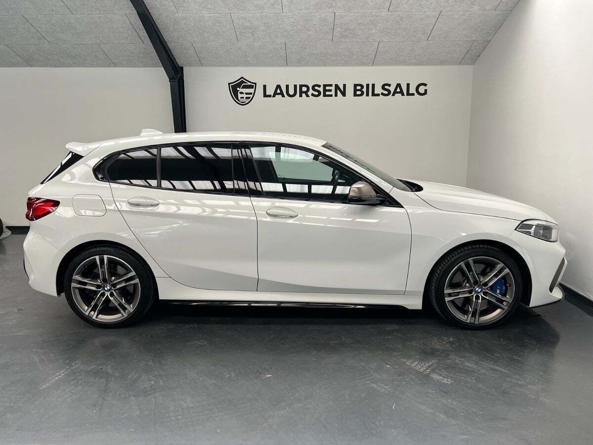 BMW M135i 2,0 Connected xDrive aut.