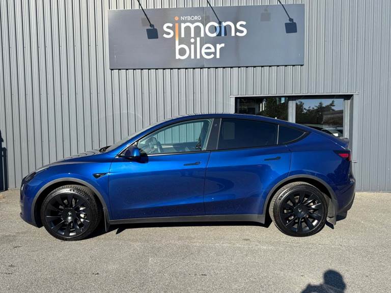 Tesla Model Y Long Range AWD