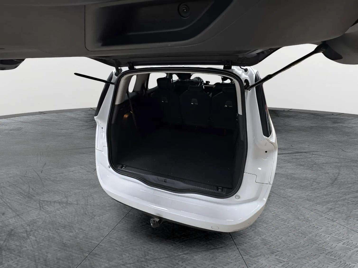 undefined Citroën Grand C4 SpaceTourer fra 2019