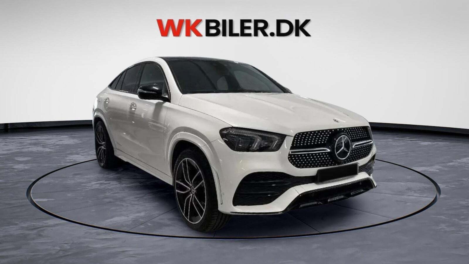 Hvid Mercedes GLE350 de fra 2022 set udefra