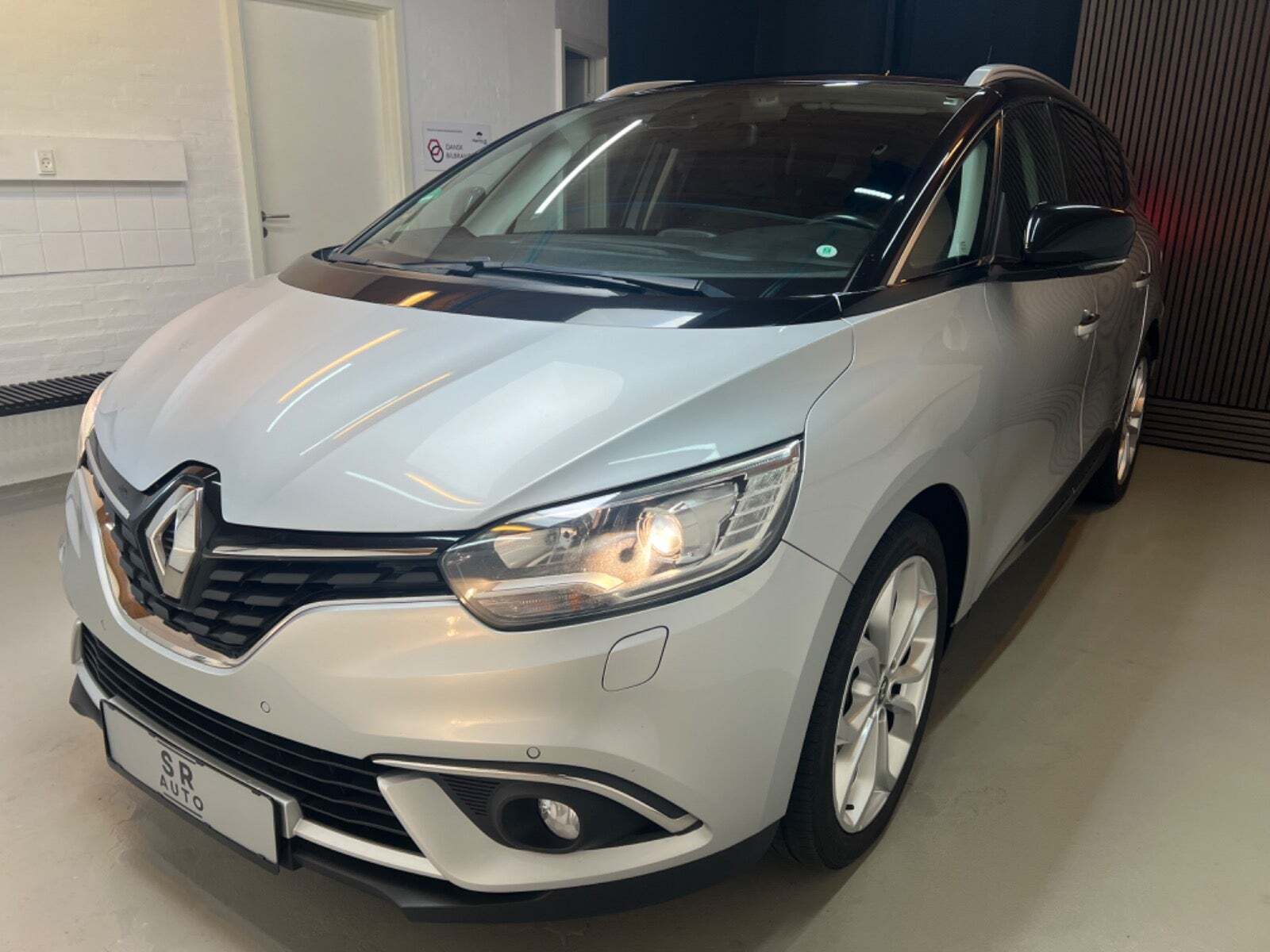 Renault Grand Scenic IV