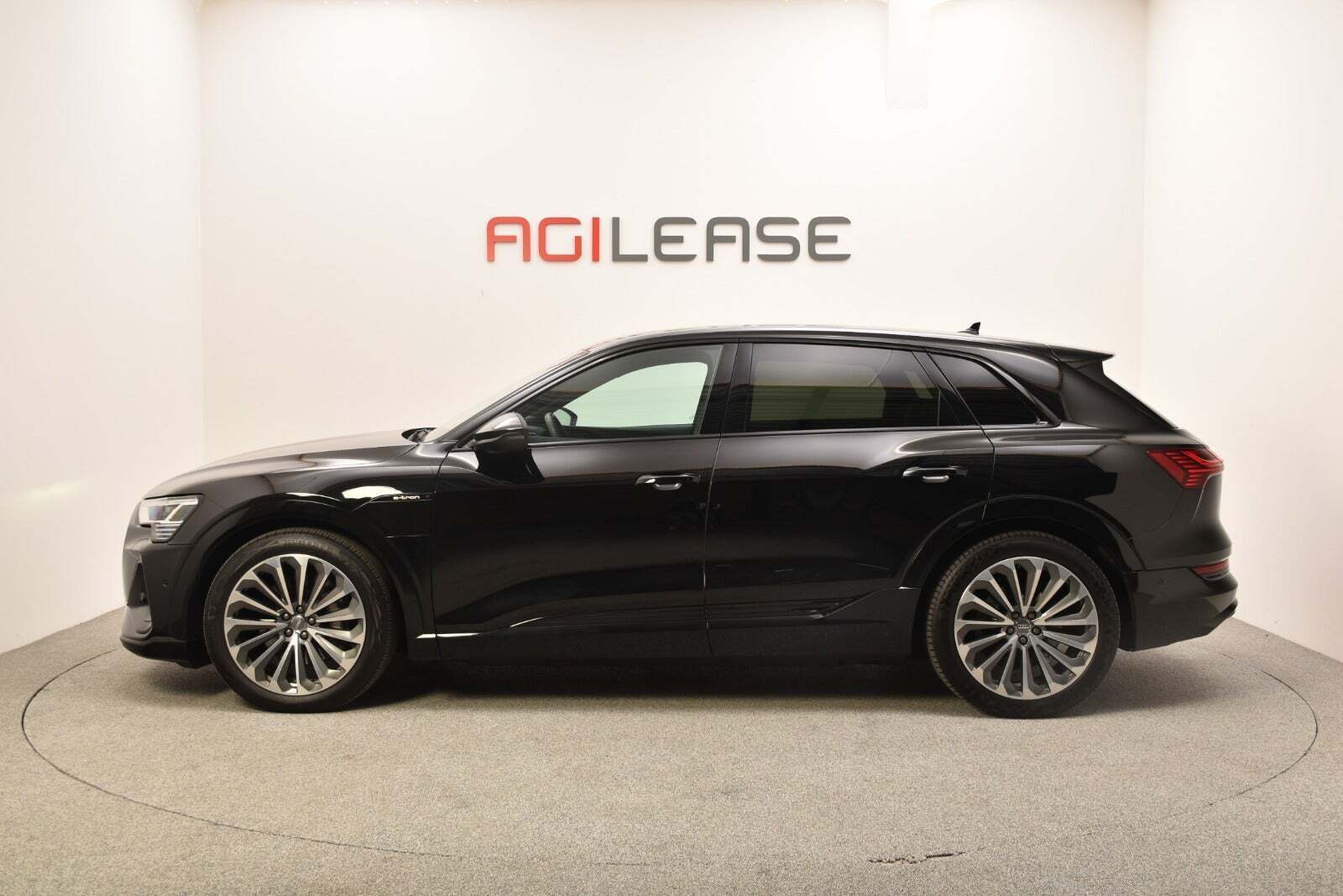 Audi e-tron 55 S-line quattro
