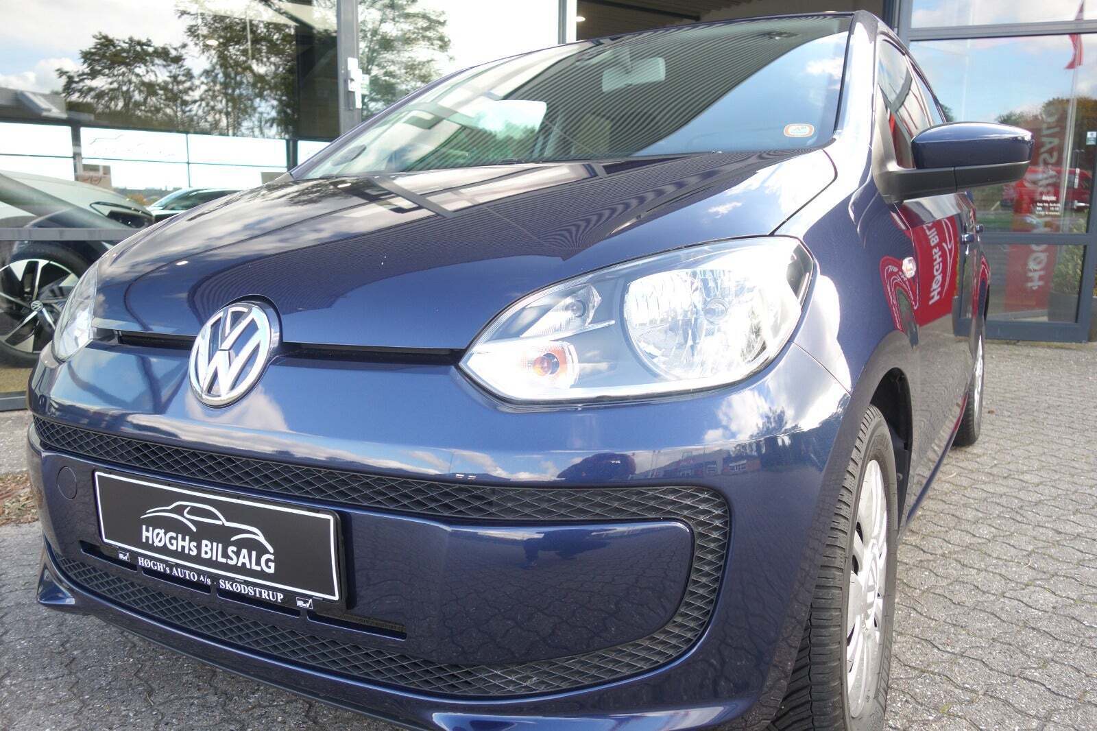 Blå VW UP! fra 2014