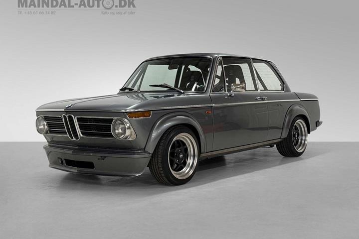 undefined BMW 2002 fra 1971 set udefra