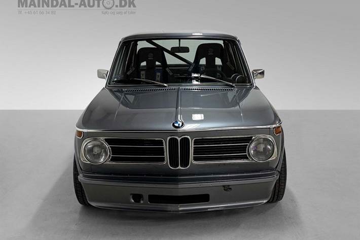 undefined BMW 2002 fra 1971 set udefra