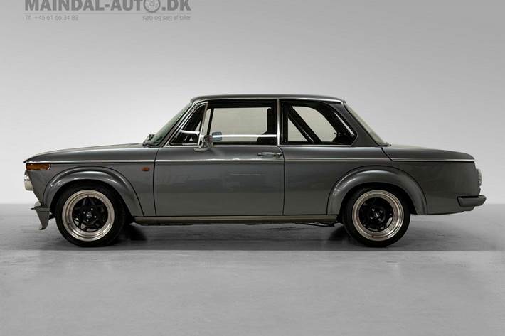 undefined BMW 2002 fra 1971 set udefra