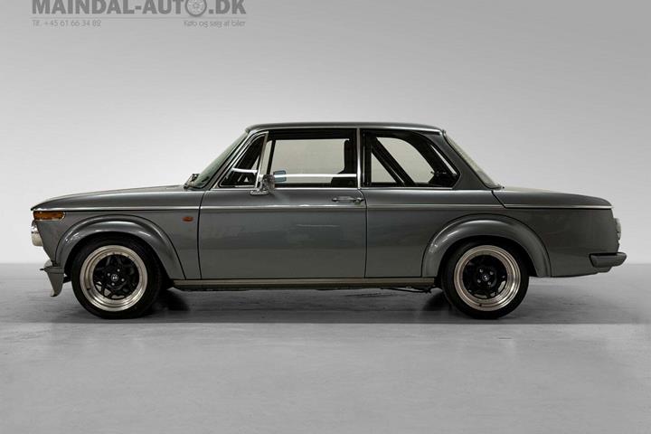 undefined BMW 2002 fra 1971 set udefra