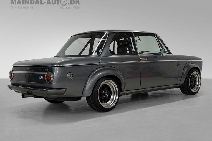 undefined BMW 2002 fra 1971 set udefra