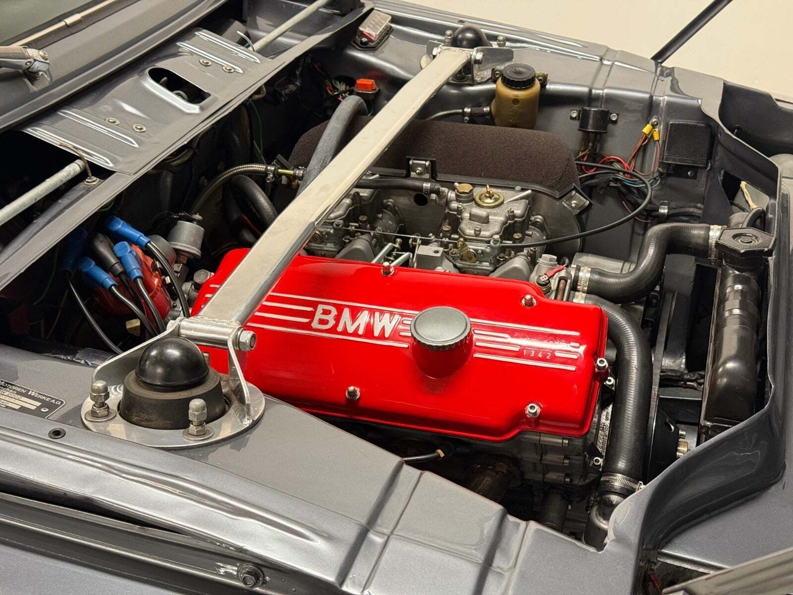 undefined BMW 2002 fra 1971 set udefra