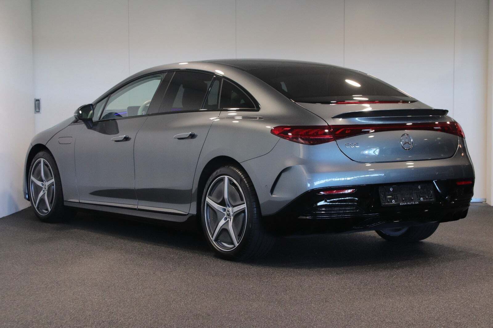 Mercedes EQE350 AMG Line