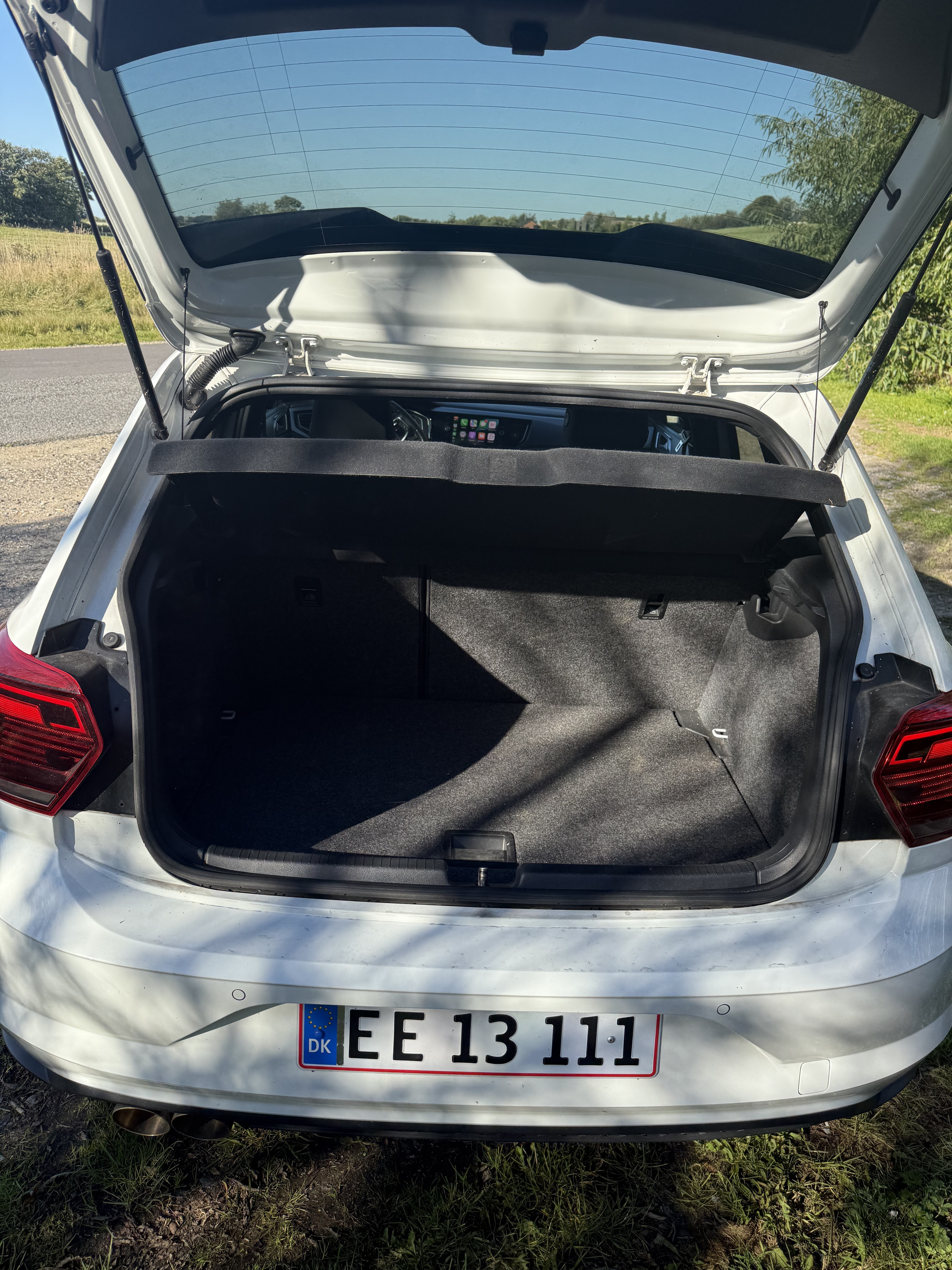 Hvid VW Polo fra 2019