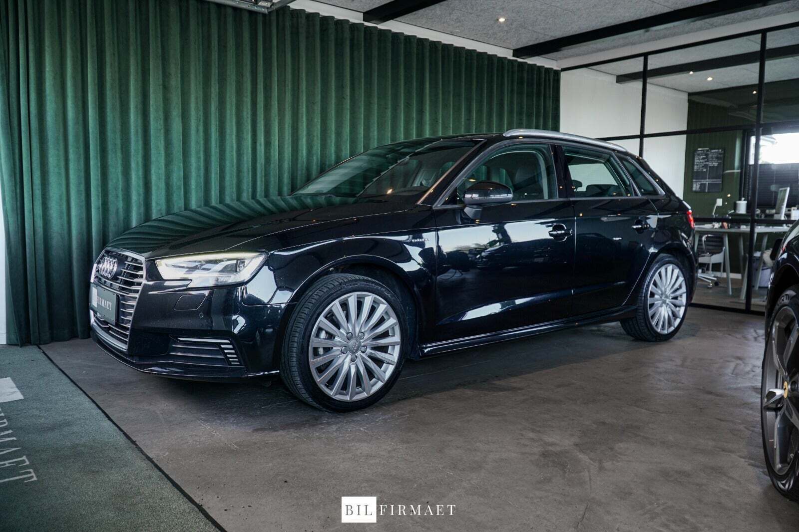 Audi A3 1,4 e-tron Sportback S-tr.