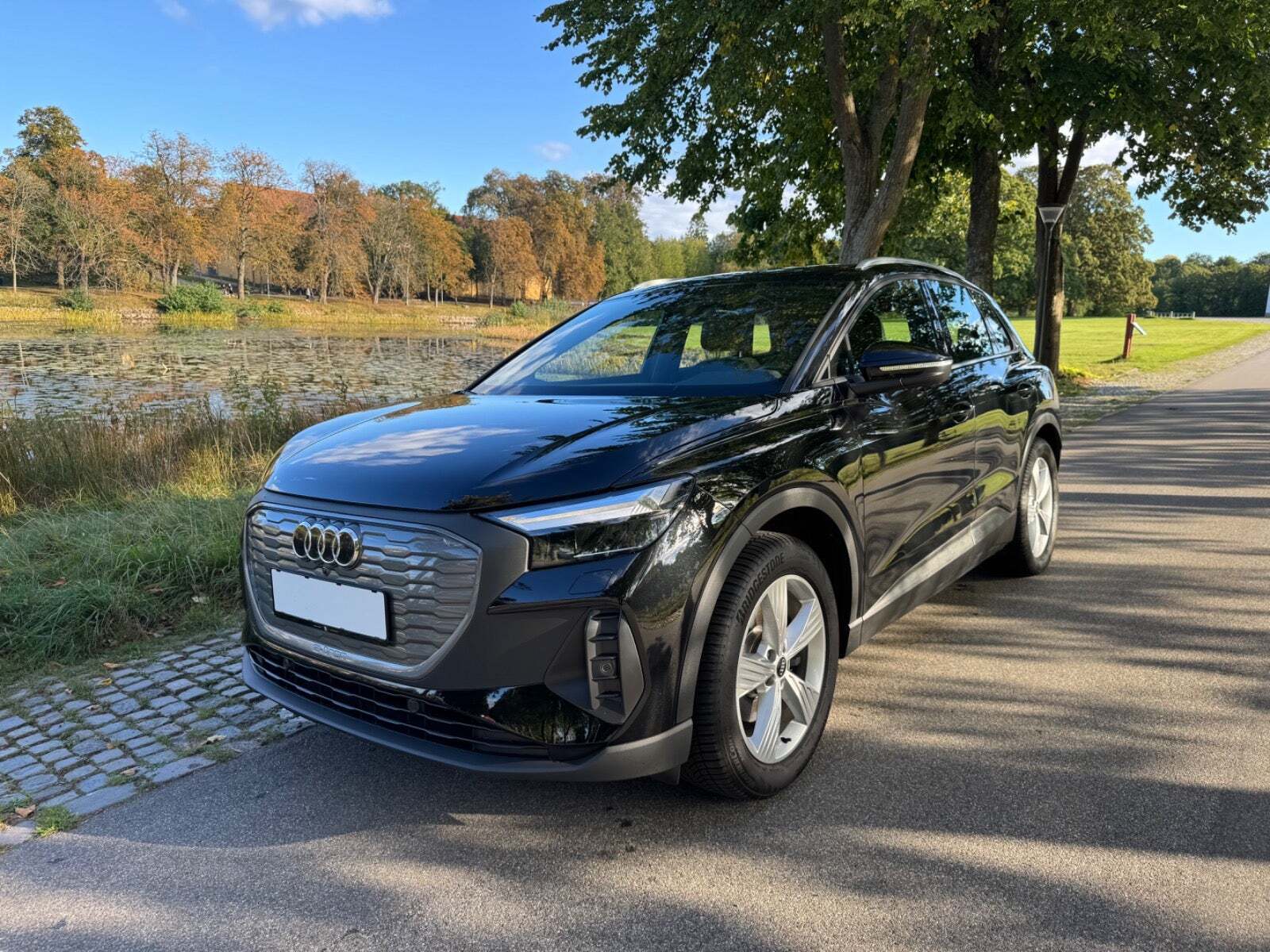Sort Audi Q4 e-tron fra 2022