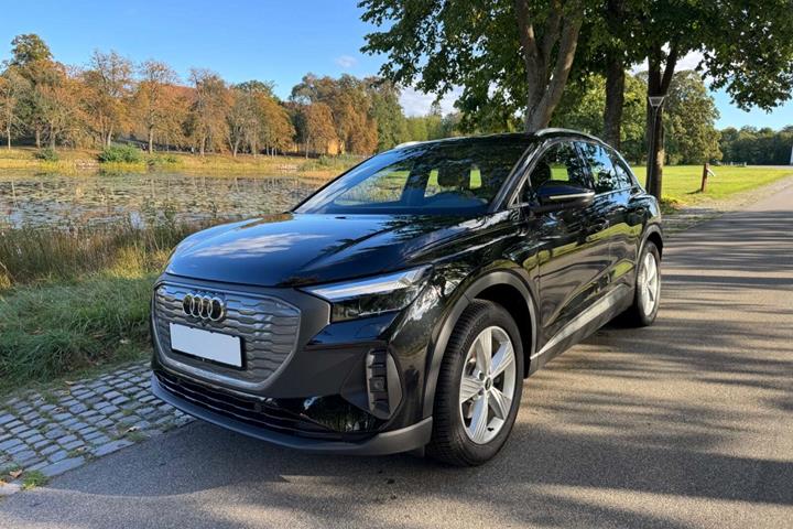 Sort Audi Q4 e-tron fra 2022